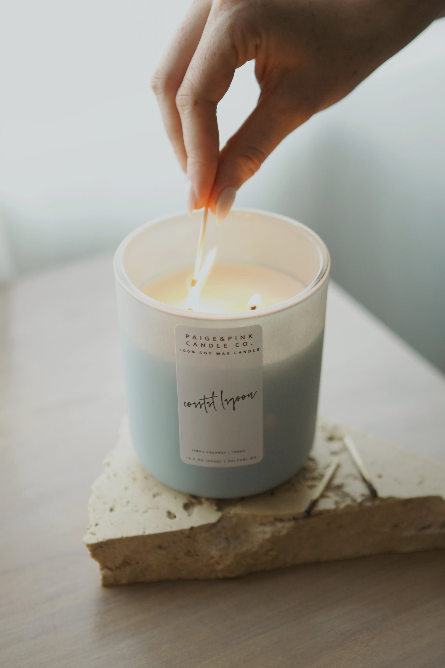 coastal lagoon 12.5oz candle - seasonal