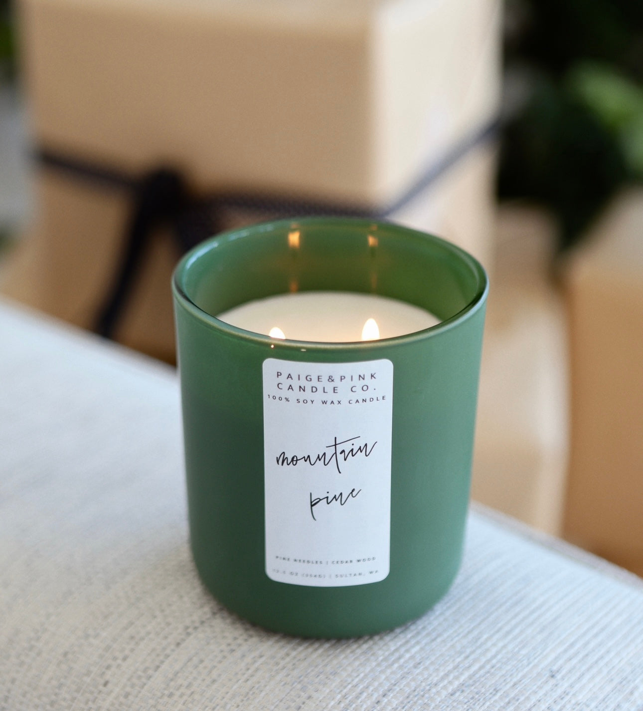 double wick mountain pine - seasonal